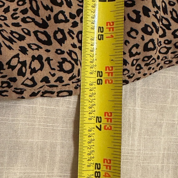 BaeVely Animal Print Top‎ - Picture 12 of 12